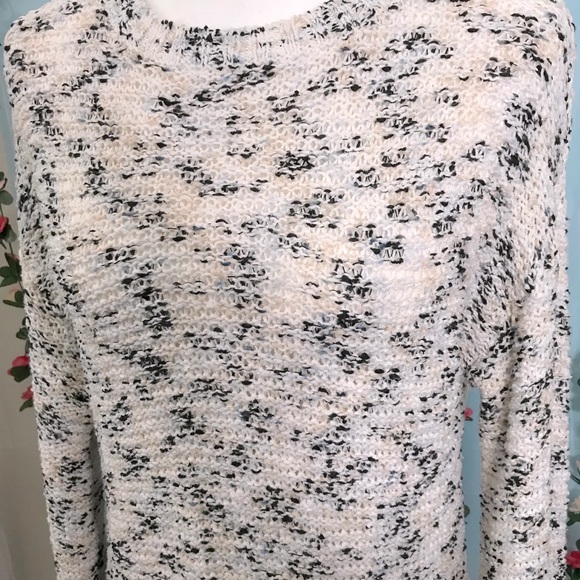 Bell Sleeve Marbled Sweater Size Large - Picture 3 of 6